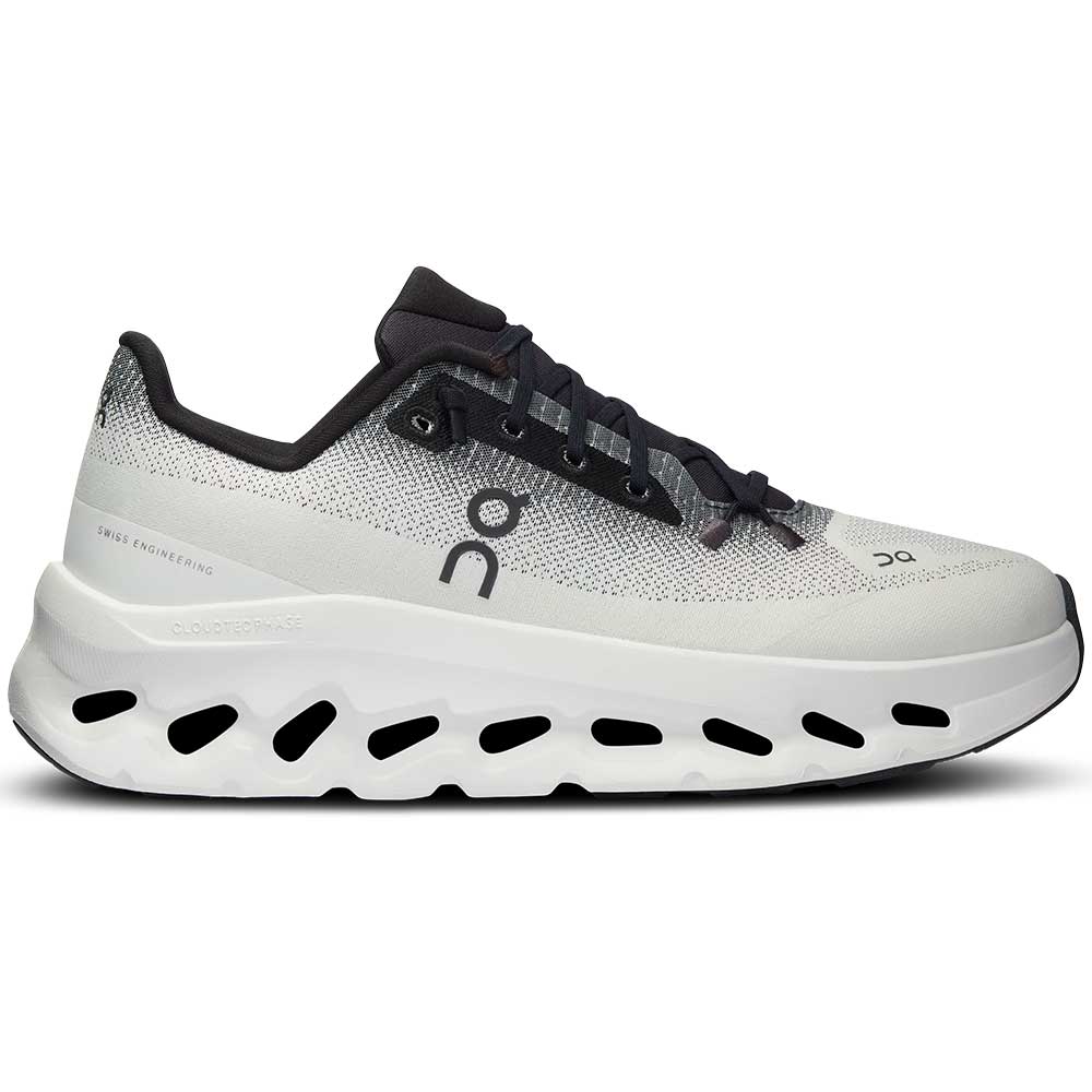 on-wmns-cloudtilt-black-ivory-3we10051430 3
